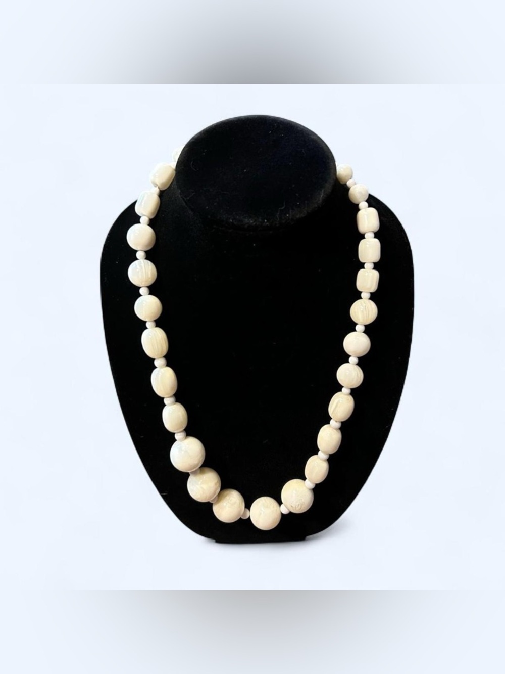 Mermaid White Beaded Pearl Necklace!